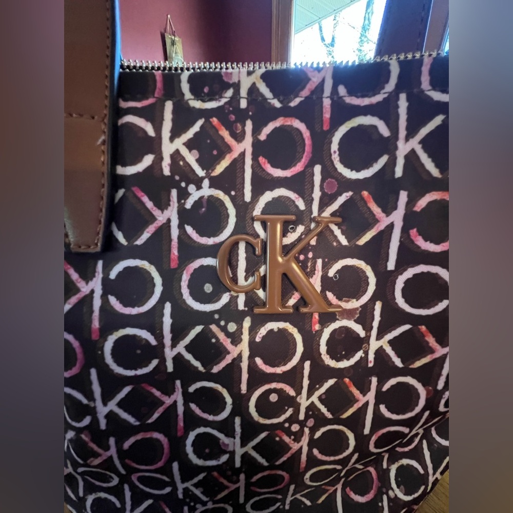 Like new Mini Calvin Klein signature tote. Brown with ivory/pink accents. CUTE! - Picture 2 of 4
